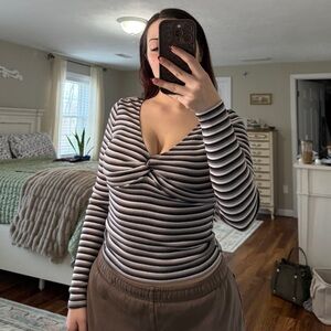 Hollister Long Sleeve Top